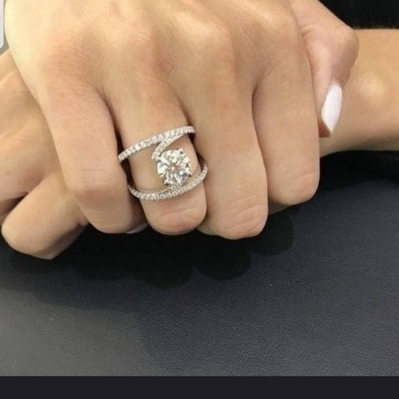 💍💍Pretty Round 2.46 CT 10 KT white gold plated ring💍💍 - Picture 4 of 11